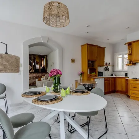 La Ferte - Centre-Ville - Petfriendly *